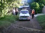 Location voiture: La 4L s'arrête là le reste du parcours se fait à pied...